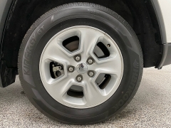 Used 2016  Jeep Grand Cherokee 4d SUV 2WD Laredo E at Ideal Cars Llc near Mesa, AZ