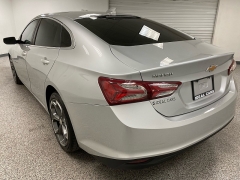 Used 2021  Chevrolet Malibu 4dr Sdn LT at Ideal Cars Llc near Mesa&comma; AZ