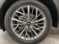 Used 2019  Hyundai Tucson 4d SUV FWD Limited at Ideal Cars Llc near Mesa&comma; AZ
