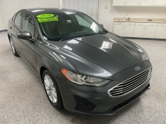 Used 2020  Ford Fusion Hybrid 4d Sedan FWD SE at Ideal Cars Llc near Mesa&comma; AZ