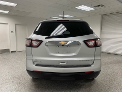 Used 2015 Chevrolet Traverse 4d SUV AWD LT2 at Ideal Cars Llc near Mesa, AZ