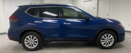 Used 2020  Nissan Rogue 4d SUV FWD SV at Ideal Cars Llc near Mesa&comma; AZ