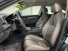 Used 2017  Honda Civic Sedan 4d Touring at Ideal Cars Llc near Mesa&comma; AZ