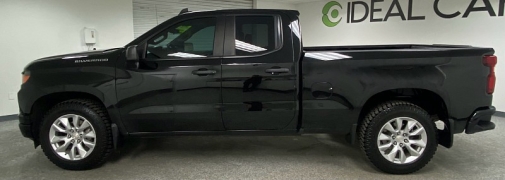 Used 2022  Chevrolet Silverado 1500 2WD Double Cab 147" Custom at Ideal Cars Llc near Mesa&comma; AZ