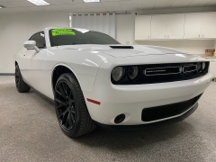 Used 2018  Dodge Challenger 2d Coupe SXT at Ideal Cars Llc near Mesa&comma; AZ