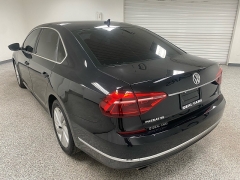 Used 2018  Volkswagen Passat 4d Sedan 2&period;0T SE at Ideal Cars Llc near Mesa&comma; AZ