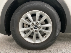 Used 2020  Kia Sorento 4d SUV FWD LX I4 at Ideal Cars Llc near Mesa, AZ