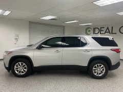 Used 2020 Chevrolet Traverse 4d SUV FWD LS w/1LS at Ideal Cars Llc near Mesa, AZ
