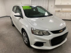 Used 2017  Chevrolet Sonic 4d Hatchback LT w&sol;1FL at Ideal Cars Llc near Mesa&comma; AZ