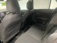 Used 2020 Chevrolet Trax 4d SUV FWD LS at Ideal Cars Llc near Mesa, AZ