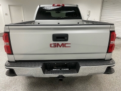 Used 2017  GMC Sierra 1500 2WD Crew Cab SLE at Ideal Cars Llc near Mesa, AZ