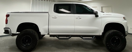 Used 2021  Chevrolet Silverado 1500 4WD Crew Cab 147" LT at Ideal Cars Llc near Mesa&comma; AZ