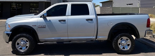 Used 2018  Ram 2500 4WD Crew Cab Tradesman at Ideal Cars Llc near Mesa&comma; AZ