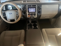 Used 2007  Ford Expedition 4d SUV 2WD XLT at Ideal Cars Llc near Mesa, AZ