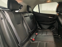 Used 2021  Buick Encore GX AWD 4dr Essence at Ideal Cars Llc near Mesa&comma; AZ