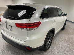 Used 2018  Toyota Highlander 4d SUV FWD LE at Ideal Cars Llc near Mesa&comma; AZ