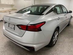 Used 2021  Nissan Altima 2&period;5 S Sedan at Ideal Cars Llc near Mesa&comma; AZ