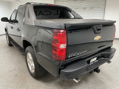 Used 2007  Chevrolet Avalanche 4d SUV RWD LS at Ideal Cars Llc near Mesa&comma; AZ