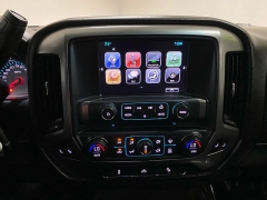 Used 2018  Chevrolet Silverado 1500 4WD Crew Cab LT Z71 Texas Edition at Ideal Cars Llc near Mesa&comma; AZ