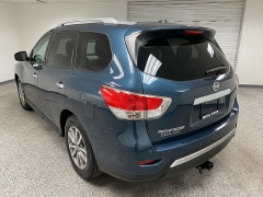 Used 2015  Nissan Pathfinder 4d SUV 4WD SV at Ideal Cars Llc near Mesa&comma; AZ
