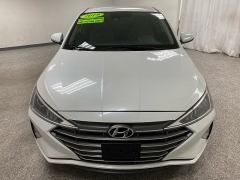 Used 2019  Hyundai Elantra 4d Sedan SEL at Ideal Cars Llc near Mesa&comma; AZ