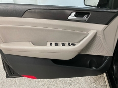 Used 2015  Hyundai Sonata 4d Sedan Sport at Ideal Cars Llc near Mesa&comma; AZ