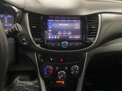 Used 2020 Chevrolet Trax 4d SUV FWD LT at Ideal Cars Llc near Mesa, AZ