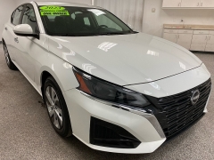 Used 2023  Nissan Altima 2&period;5 S Sedan at Ideal Cars Llc near Mesa&comma; AZ