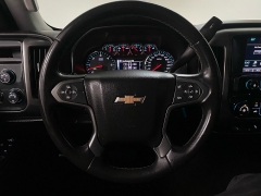 Used 2016  Chevrolet Silverado 1500 4WD Crew Cab LT at Ideal Cars Llc near Mesa&comma; AZ