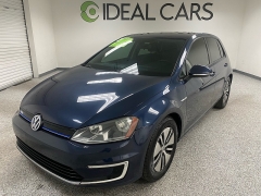  2016 Volkswagen e-Golf 4d Hatchback SE at Ideal Cars Llc near Mesa&comma; AZ