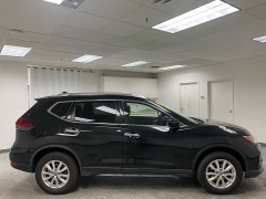 Used 2020  Nissan Rogue 4d SUV AWD SV at Ideal Cars Llc near Mesa, AZ