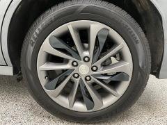 Used 2021  Buick Encore GX AWD 4dr Essence at Ideal Cars Llc near Mesa&comma; AZ