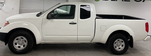 Used 2019  Nissan Frontier 2WD King Cab S Auto at Ideal Cars Llc near Mesa&comma; AZ