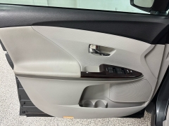 Used 2011  Toyota Venza 4d SUV FWD at Ideal Cars Llc near Mesa&comma; AZ