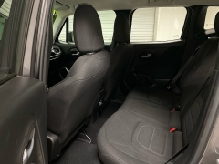 Used 2020  Jeep Renegade 4d SUV 4WD Latitude at Ideal Cars Llc near Mesa&comma; AZ