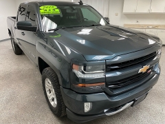 Used 2018  Chevrolet Silverado 1500 4WD Crew Cab LT Z71 at Ideal Cars Llc near Mesa&comma; AZ