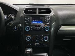 Used 2018  Ford Explorer 4d SUV FWD XLT at Ideal Cars Llc near Mesa&comma; AZ