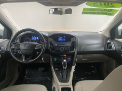 Used 2015  Ford Focus 4d Sedan SE at Ideal Cars Llc near Mesa&comma; AZ