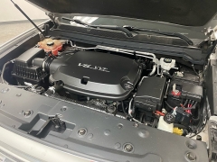 Used 2019  GMC Canyon 2WD Crew Cab SLE at Ideal Cars Llc near Mesa&comma; AZ