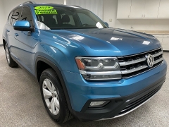 Used 2019  Volkswagen Atlas 4d SUV 3&period;6L SE Technology 4motion at Ideal Cars Llc near Mesa&comma; AZ