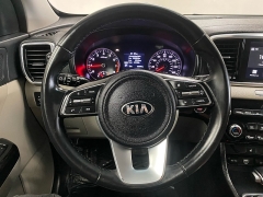 Used 2022  Kia Sportage EX FWD at Ideal Cars Llc near Mesa&comma; AZ
