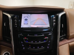 Used 2015  Cadillac Escalade 4d SUV 4WD Platinum at Ideal Cars Llc near Mesa&comma; AZ