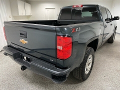 Used 2018  Chevrolet Silverado 1500 4WD Crew Cab LT Z71 at Ideal Cars Llc near Mesa&comma; AZ
