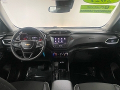 Used 2021  Chevrolet Trailblazer 4d SUV FWD LS at Ideal Cars Llc near Mesa&comma; AZ