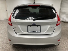 Used 2013  Ford Fiesta 4d Hatchback SE at Ideal Cars Llc near Mesa&comma; AZ