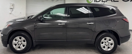 Used 2017  Chevrolet Traverse 4d SUV AWD LS at Ideal Cars Llc near Mesa&comma; AZ