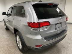 Used 2021  Jeep Grand Cherokee Laredo E 4x2 at Ideal Cars Llc near Mesa&comma; AZ