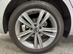 Used 2022  Volkswagen Jetta SE Auto at Ideal Cars Llc near Mesa&comma; AZ