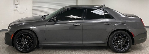 Used 2019  Chrysler 300 4d Sedan RWD S V6 at Ideal Cars Llc near Mesa&comma; AZ