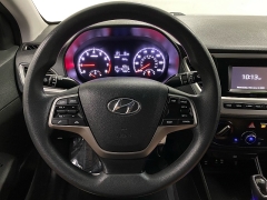 Used 2019  Hyundai Accent 4d Sedan SE Auto at Ideal Cars Llc near Mesa&comma; AZ